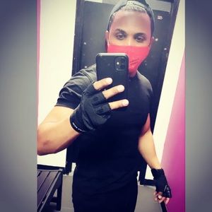 Meet your Posher, Luis